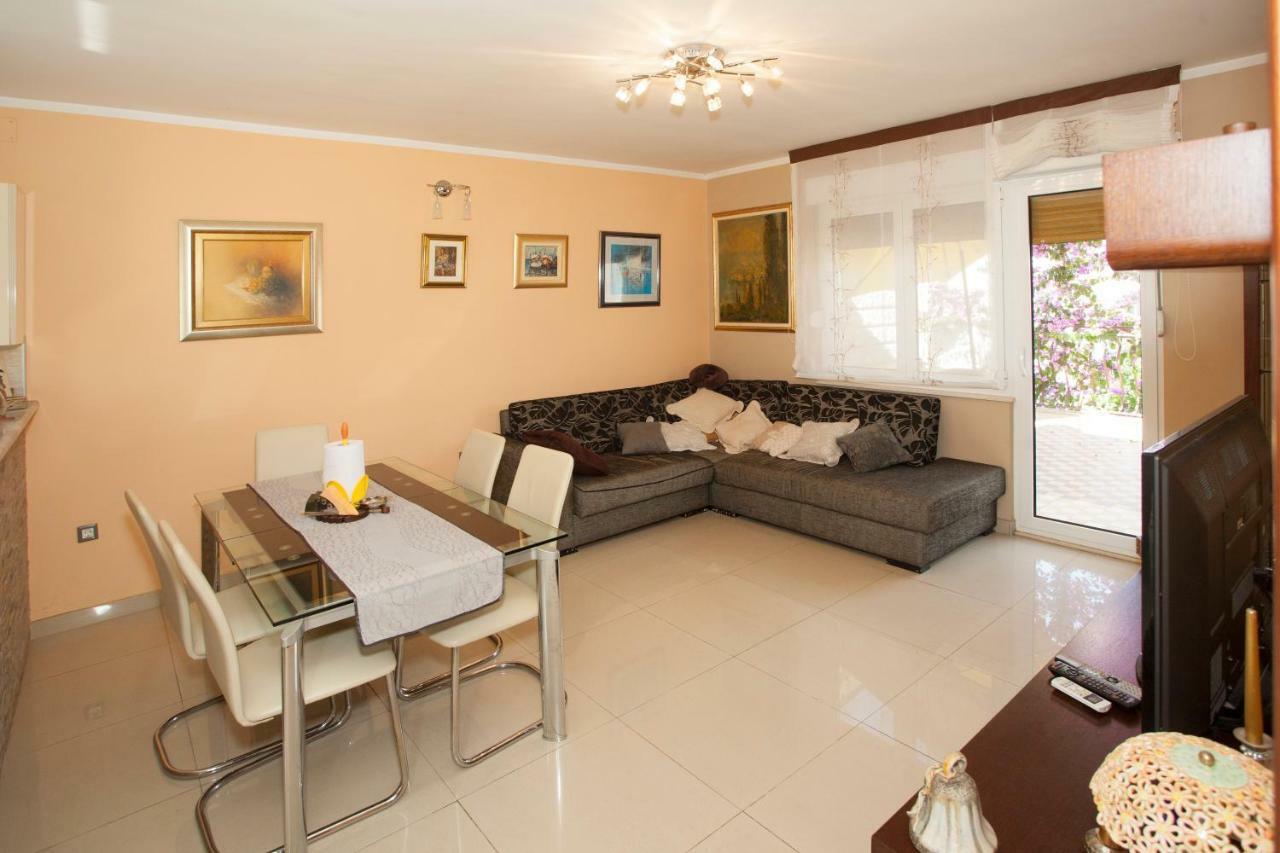 Apartment Dolores Split Exterior foto